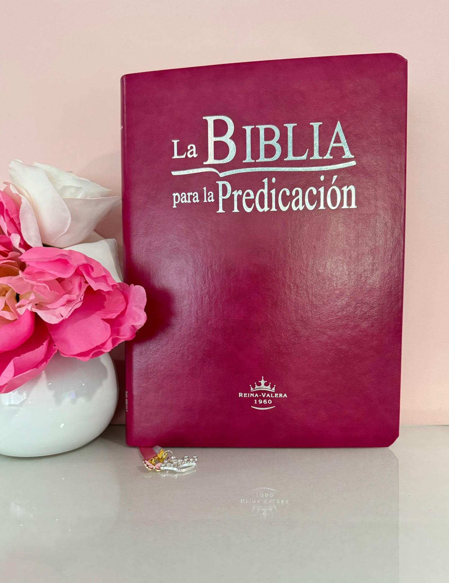 Biblia para la predicación para mujer personalizada con nombre