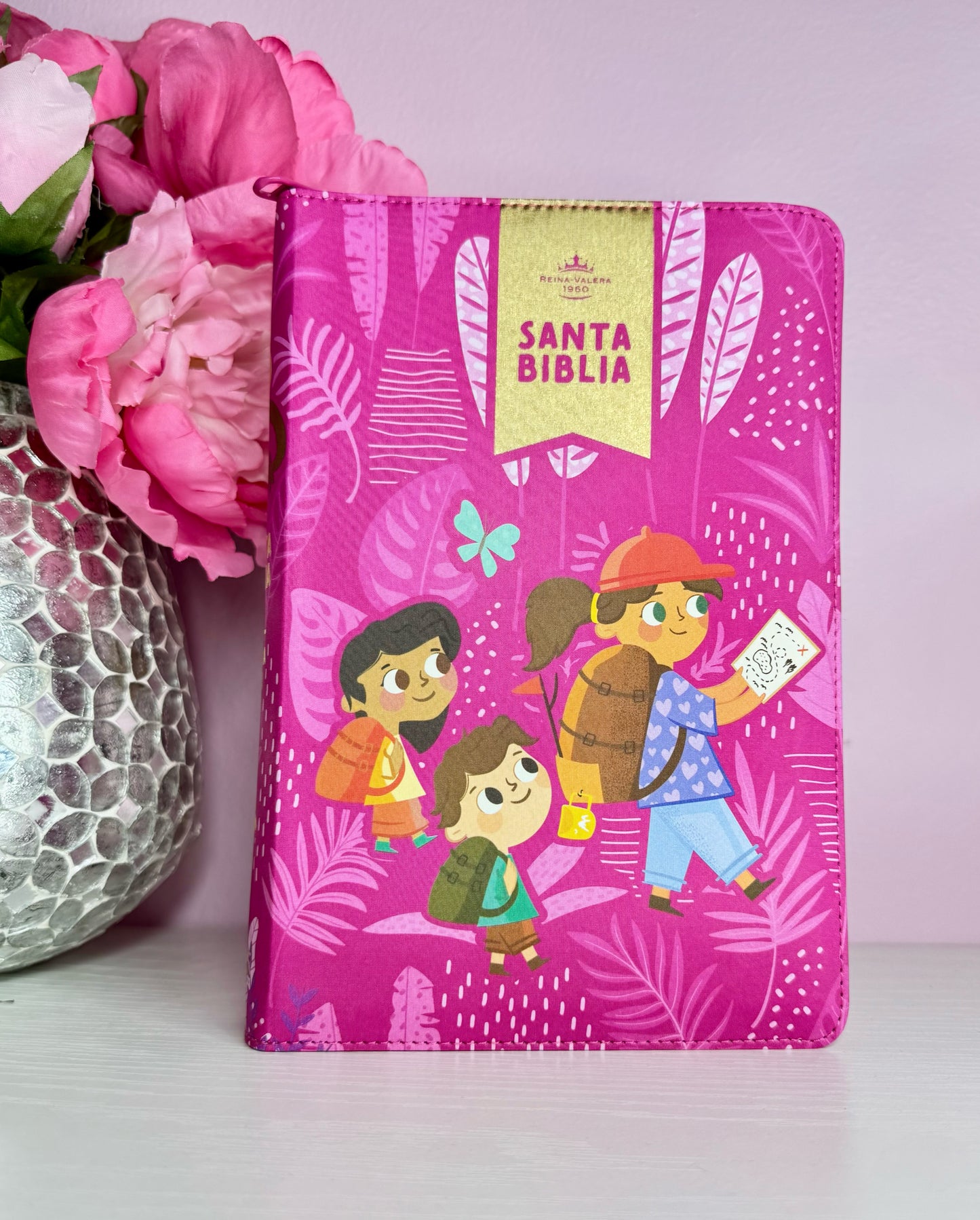 Biblia para niñas personalizada con nombre y separadores