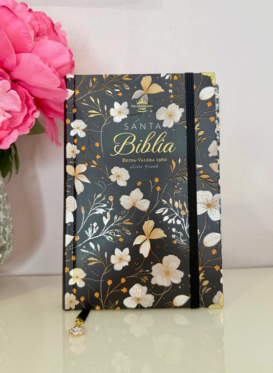 Biblia manual floreada blanco y negro